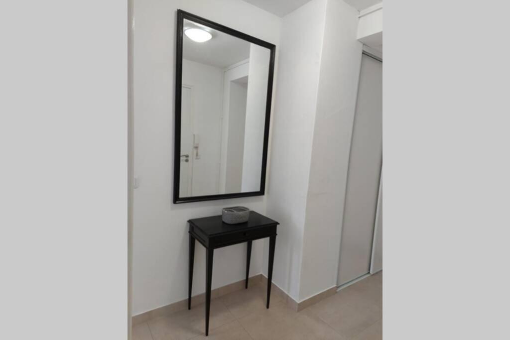 Ferienwohnung Superbe T2 Lumineux 3*** 10 Mn A Pied De La Plage Le Pradet Exterior foto