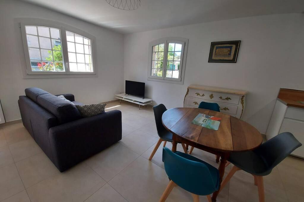 Ferienwohnung Superbe T2 Lumineux 3*** 10 Mn A Pied De La Plage Le Pradet Exterior foto